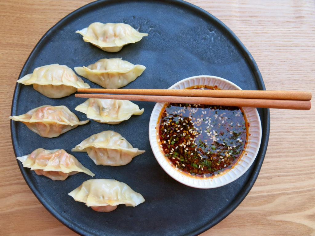 Kimchi-Mandu mit Cho Ganjang